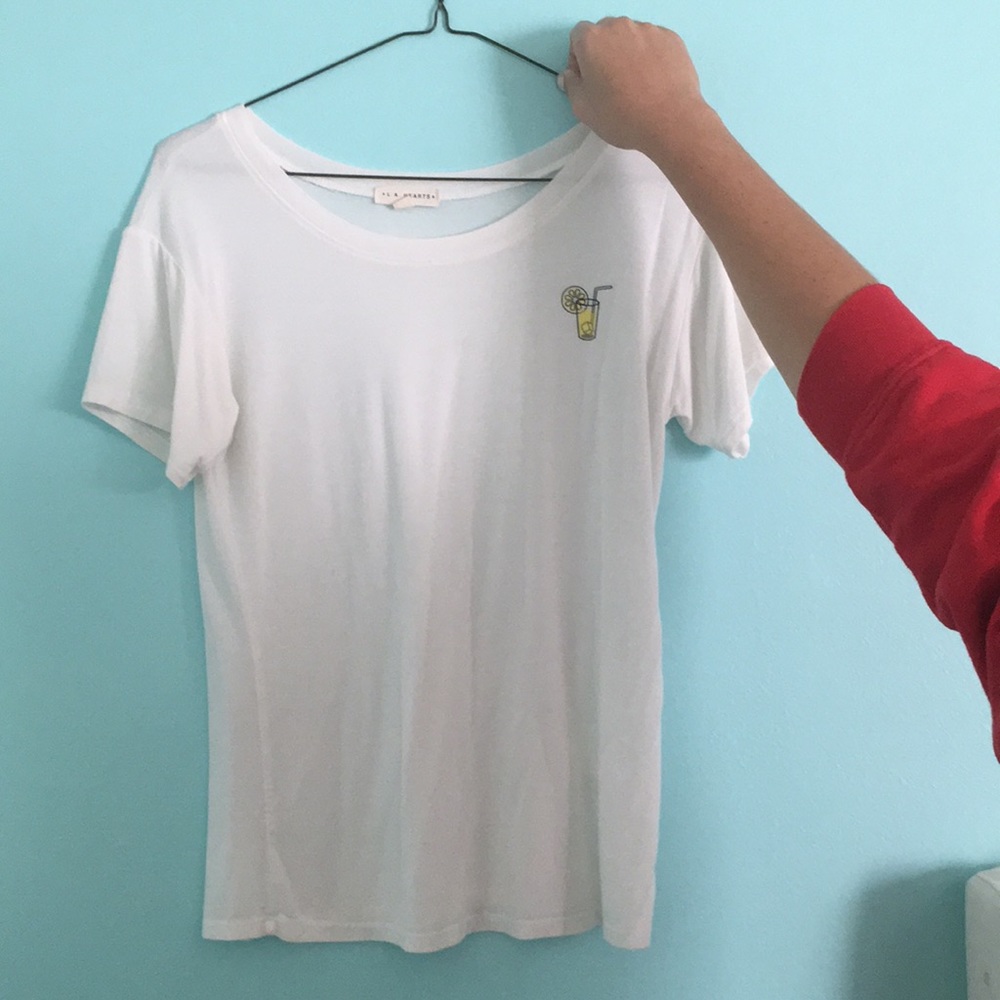 white L.A. Hearts shirt with graphic Design